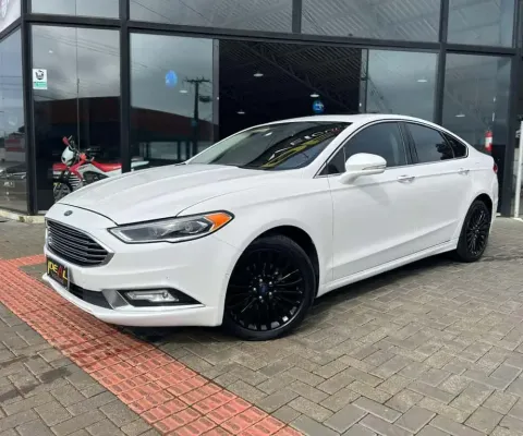 Ford Fusion Titanium  - Branca - 2016/2017