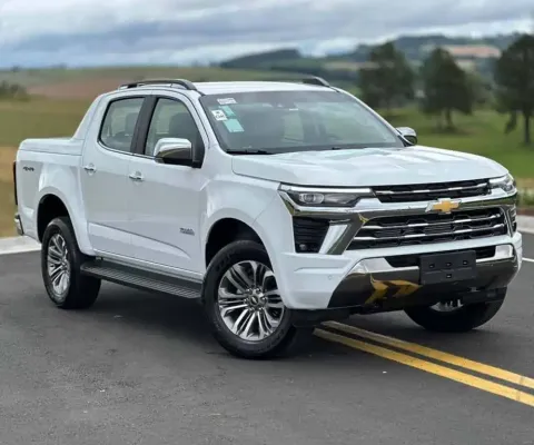 Chevrolet S-10 High Country - Branca - 2025/2026