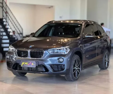 BMW X1 XDRIVE 25i 2.0  - Cinza - 2017/2018