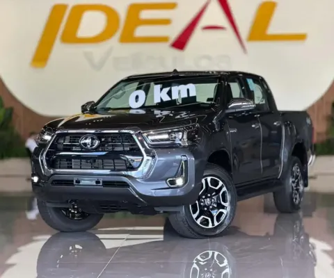 Toyota Hilux SRX 4x4 2.8 - Cinza - 2025/2025