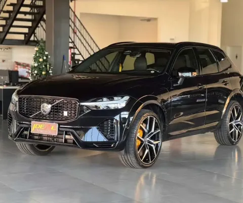 Volvo XC60 Polestar Engineered - Preta - 2023/2024