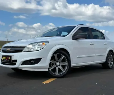 Chevrolet Vectra Elite 2.0  - Branca - 2010/2011