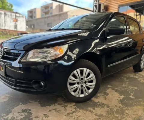 Volkswagen Gol 1.0 - Preta - 2012/2013