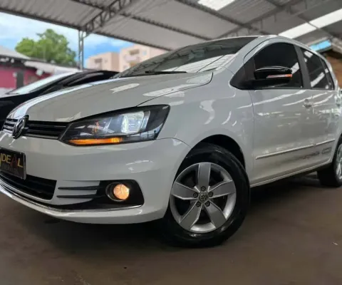 Volkswagen Fox Connect 1.6 - Branca - 2018/2019