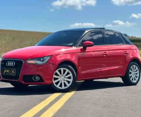 Audi A1 SportBack 1.4 TFSI - Vermelha - 2012/2013