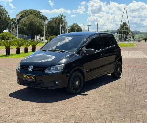 Volkswagen Fox 1.0 GII - Preta - 2011/2011