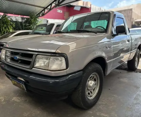 Ford Ranger XL 2.3 - Prata - 1997/1997