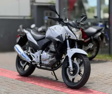 Honda CB 300 R - Branca - 2012/2012