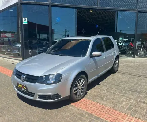 Volkswagen Golf Sportline - Prata - 2013/2014