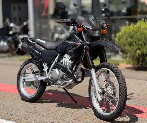 Honda XR 250 TORNADO - Preta - 2007/2008