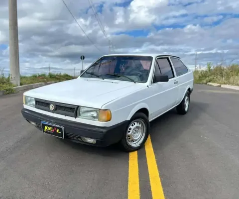 Volkswagen Gol 1.0 - Branca - 1995/1996