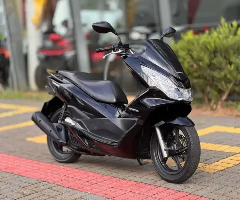 Honda PCX 150 DLX - Preta - 2015/2016