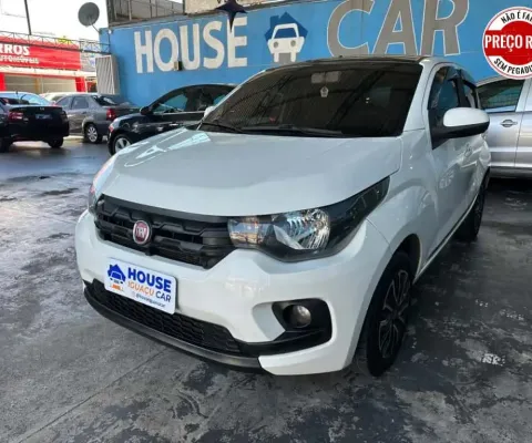 Fiat Mobi 2018 1.0 8v evo flex like. manual