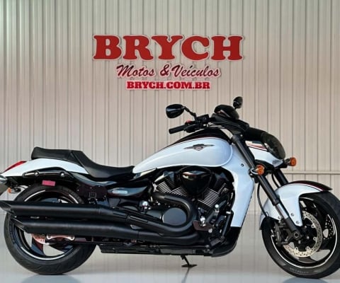 Suzuki Boulevard M1800R B.O.S.S. ABS - Branca - 2015/2016