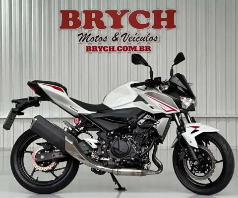 Kawasaki Z 400 ABS - Branca - 2022/2022
