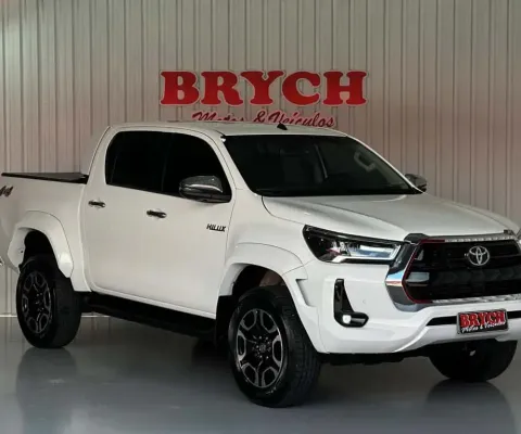 Toyota Hilux CD SRX PLUS 4X4 TDI - Branca - 2025/2025