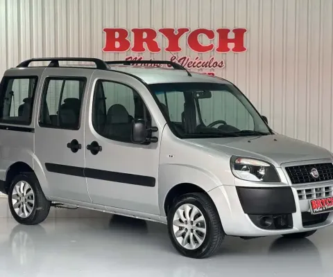 Fiat Doblo ESSENCE 1.8 Flex 16V 5p  - Prata - 2020/2021