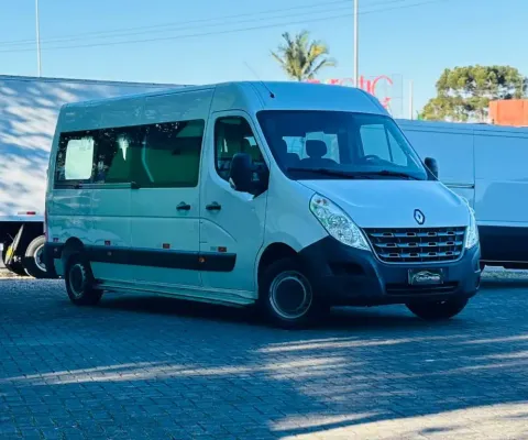 Master Minibus L3H2 13 Lugares 2.3