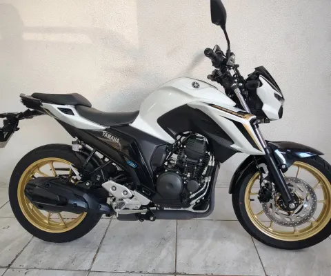 Yamaha FZ25 FAZER 250 BRANCA 2025