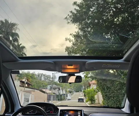 Peugeot 208  Griffe Completo com Teto Panorâmico- Modelo 2017