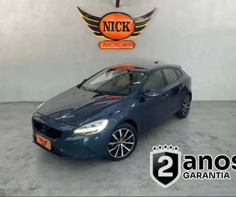 VOLVO V40 T-4 MOMENTUM 2.0 Aut.