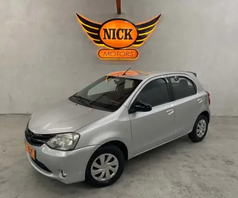 TOYOTA ETIOS XS 1.5 Flex 16V 5p Mec.