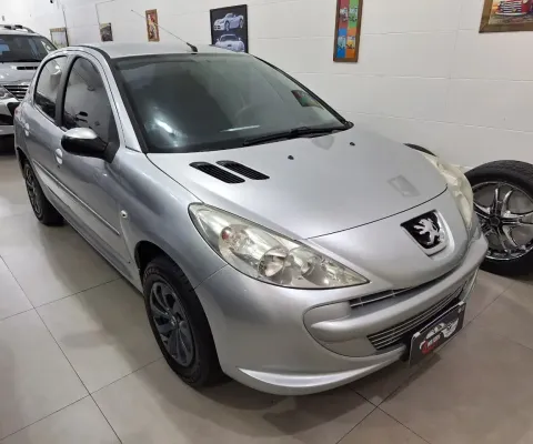 Peugeot XR 207 1.4 2013 CARRO COMPLETO!! TODO REVISADO!!!!