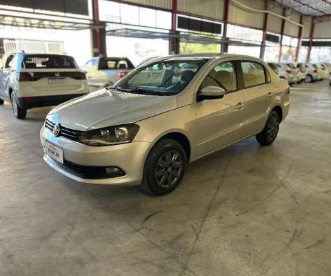 Volkswagen Voyage 1.0/1.0 City Mi Total Flex 8V 4p 