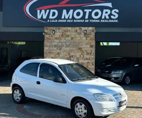 Celta com ar-condicionado, raridade no mercado, em ótimas condições !