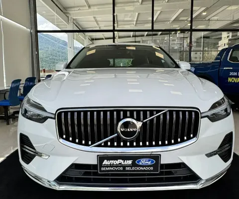 Volvo xc60 t8 plus hibrid 
