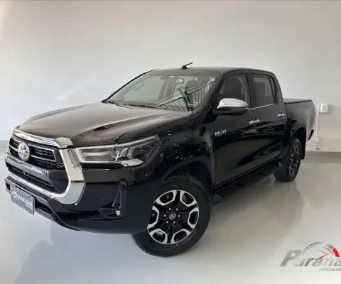 TOYOTA HILUX 2.8 D-4D TURBO DIESEL CD SRX 4X4 AUTOMÁTICO