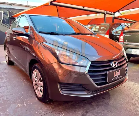 Hyundai HB20 1.6M COMF - Marrom - 2015/2016