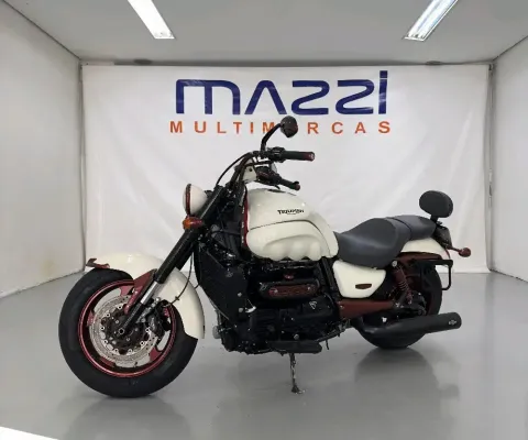 Triumph rocket iii classic 2300cc gasolina 2007/2008 32.000km