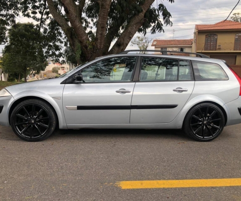 RENAULT MEGANE à venda.