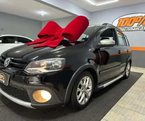 Volkswagen Space Cross I/VW  GII Space Cross - Preta - 2014/2014