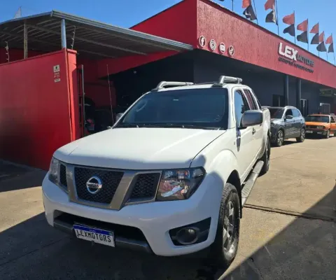 NISSNA FRONTIER 2.5 SV ATTACK 4X4 AT - BRUTA RUSTICA E SISTEMATICA ! 