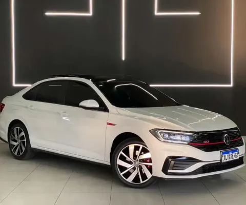 Volkswagen Jetta Gasolina Automático