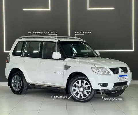 Mitsubishi Pajero TR4 Flex Automático