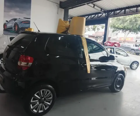 Fox 2010 com ar condicionado interna impecável 