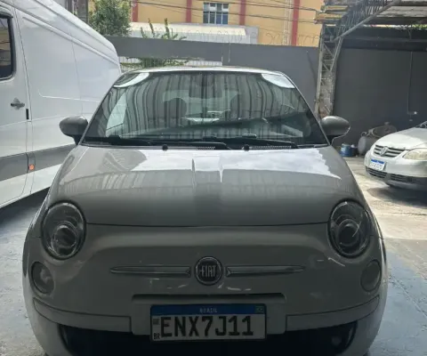 FIAT 500 SPORT 1.4 16V 100CV – MANUAL 2009/2010 Estilo, esportividade e personalidade em um compacto