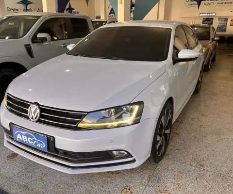 Volkswagen Jetta Gasolina Automático