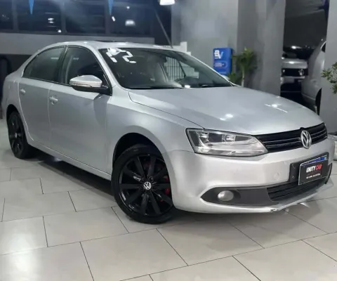 Volkswagen Jetta 2012 2.0 comfortline 120cv flex 4p manual