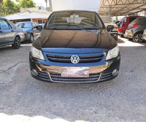 Carro revisado na garantia .