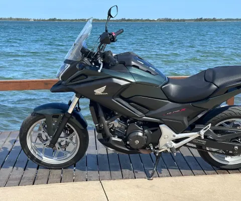 Pra levar hoje !!!  Moto NC750X muito nova ! Único Dono ! iPVA pago ! Quitada ! 