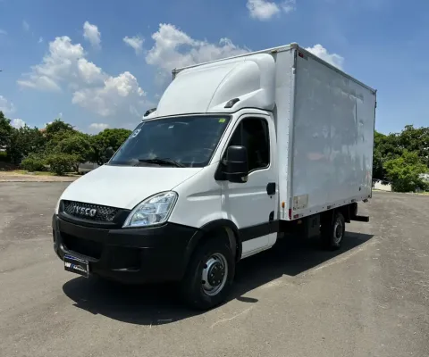  iveco 35s14 baú 
