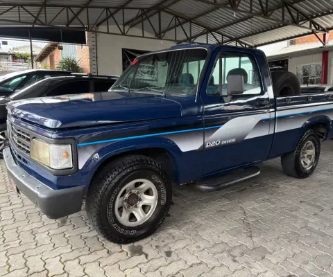 D-20 4.0 custom de luxe  pneus novos revisado há mais de 20 anos mesmo dono 