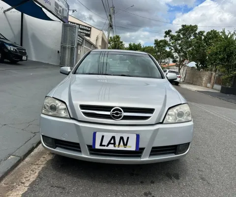 Astra cd 2.0 lindo carro impecável