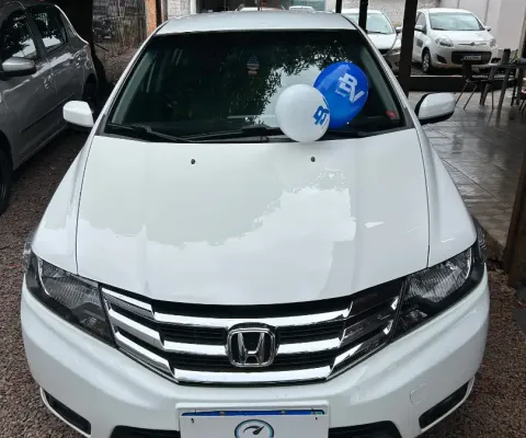 Honda city lx 1.5 automático veículo muito bem cuidado com qualidade honda