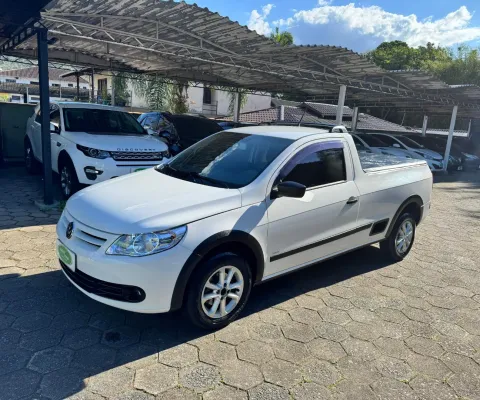  Saveiro 1.6 - 2012   Motor 1.6  Engate de carretinha  Completo  Som  Vidros Elétricos  Excelente Co