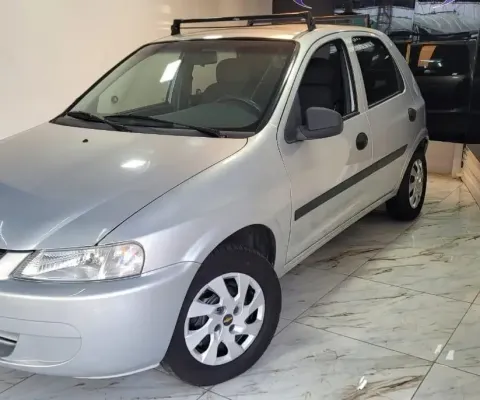 Celta 5 portas 2004 1.0